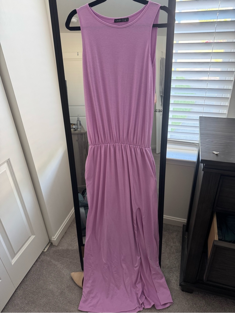Sleeveless Lavender Maxi Dress